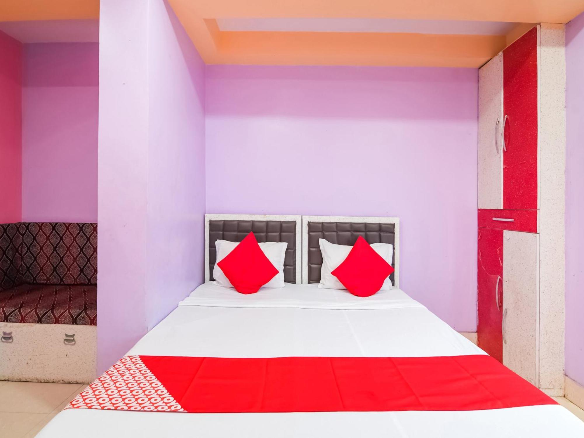 OYO 71174 Hotel Red Velvet Hugli-Chinsurah Eksteriør bilde